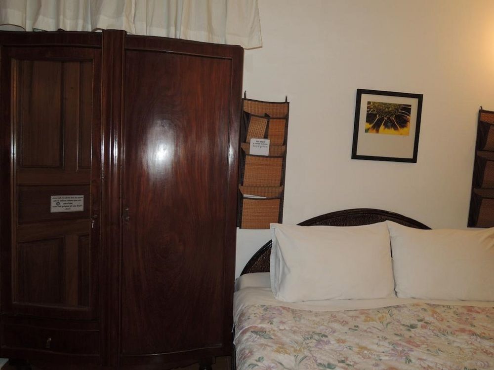 Yk Art House Hotel Phnompen Kültér fotó